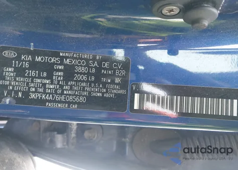 2017 Kia Forte Lx z USA, uszkodzony, nr VIN 3KPFK4A76HE085680